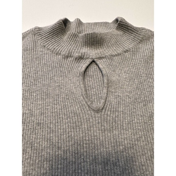Democracy Keyhole gray knit sweater-L - Picture 4 of 14